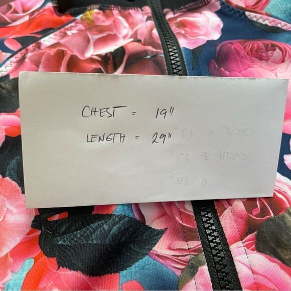 Lululemon Asana Secret Garden Floral Print Jacket Full Zip Stretch size 8 - Picture 9 of 10